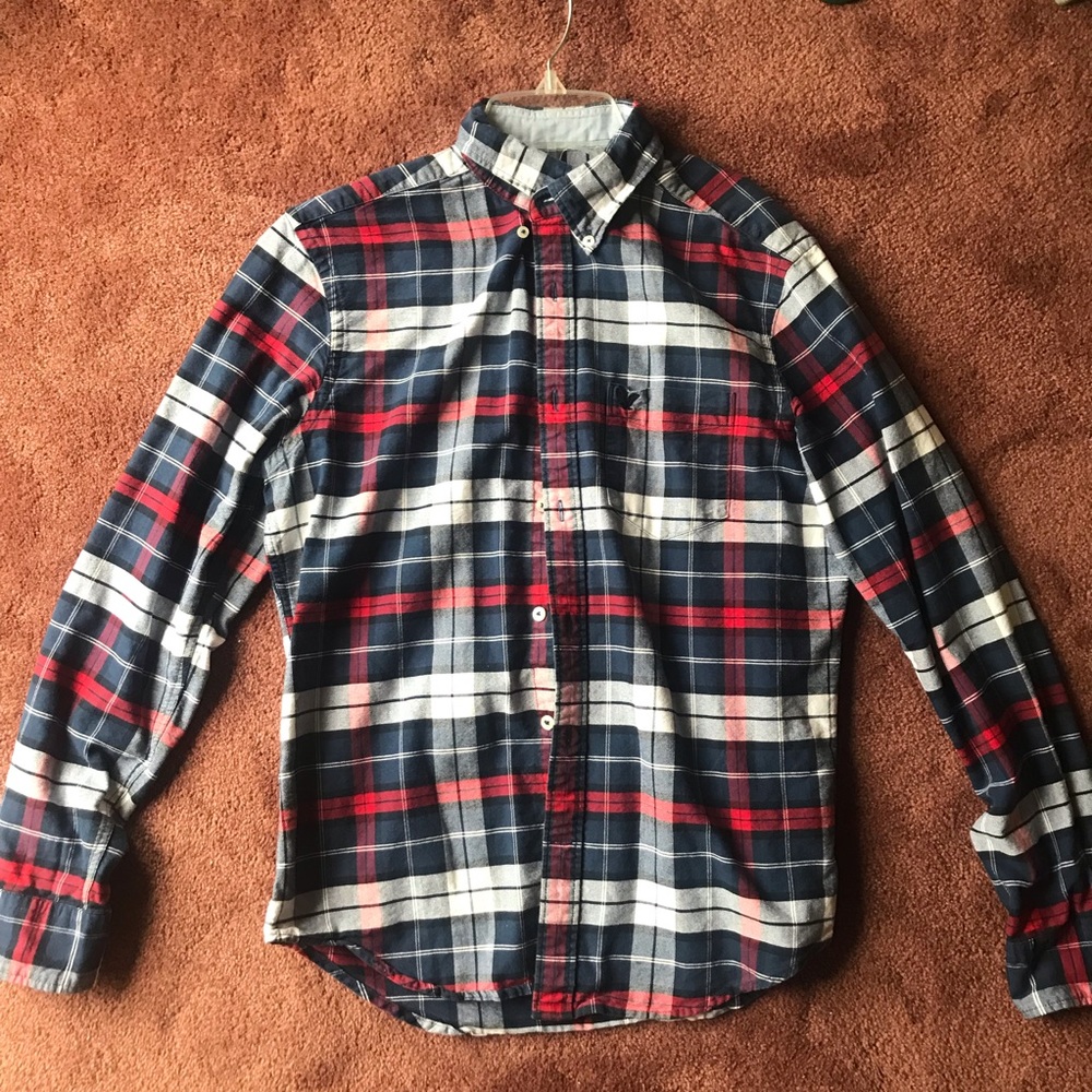 American Eagle Classic fit shirt